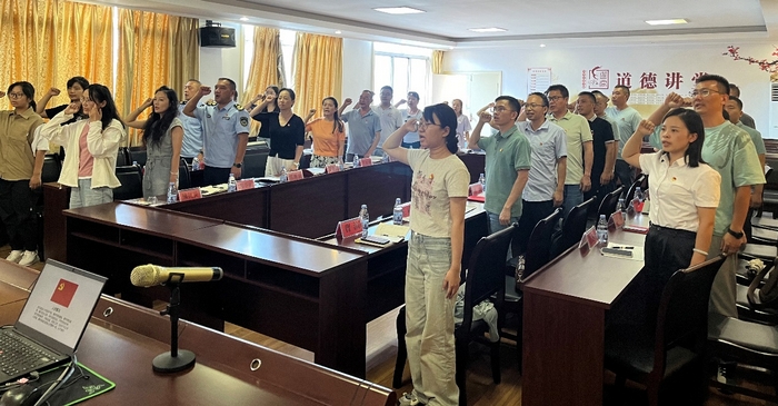 交流学习聚合力 联学联建促发展——市疾控第二支部与沙市区疾控中心联合开展支部党日活动